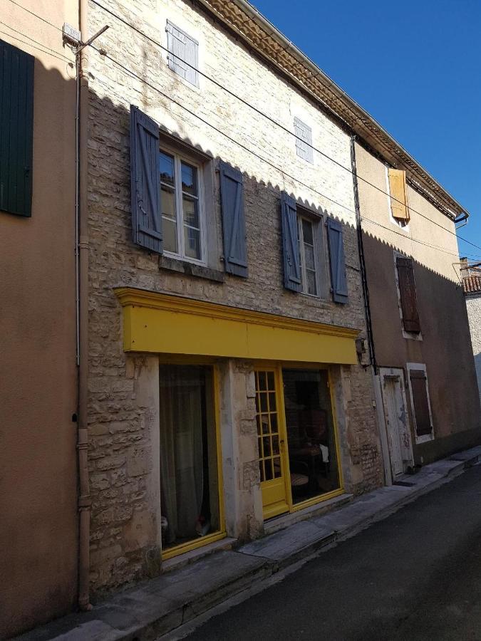 Studio rénové centre Mansle Apartamento Exterior foto